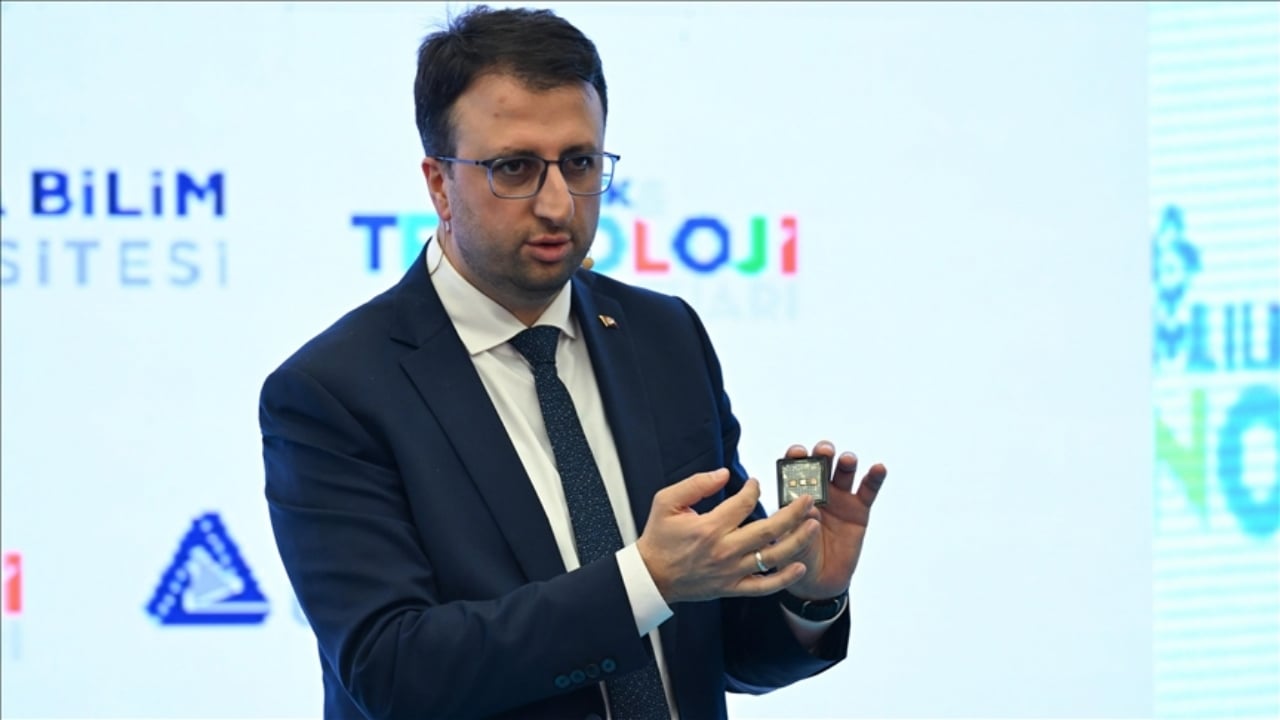 Foto - 400 bin üretim hedefiyle dünya devlerine meydan okuyor! Türkiye’nin "Çelik Kubbe"si para bastı, ihracat rekorları altüst oldu