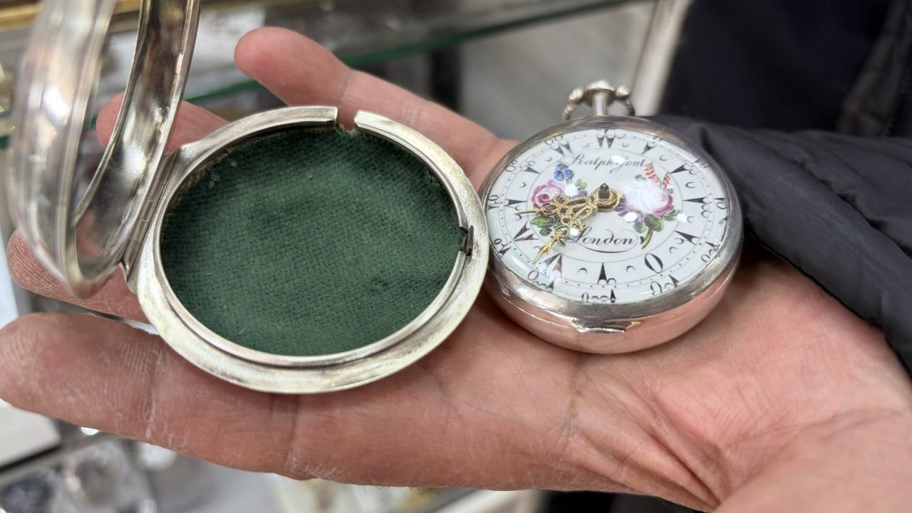 Foto - 44 yıldır bu işi yapıyor... '300 yıllık parçaları tamir ediyorum'