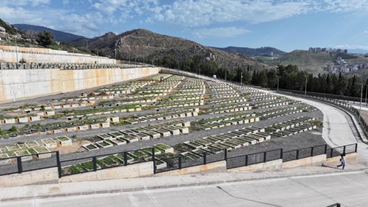 Foto - 4,5 milyonluk kentte mezarlıklar doldu! Belediye yeni mezarlık alanı açmak zorunda kaldı