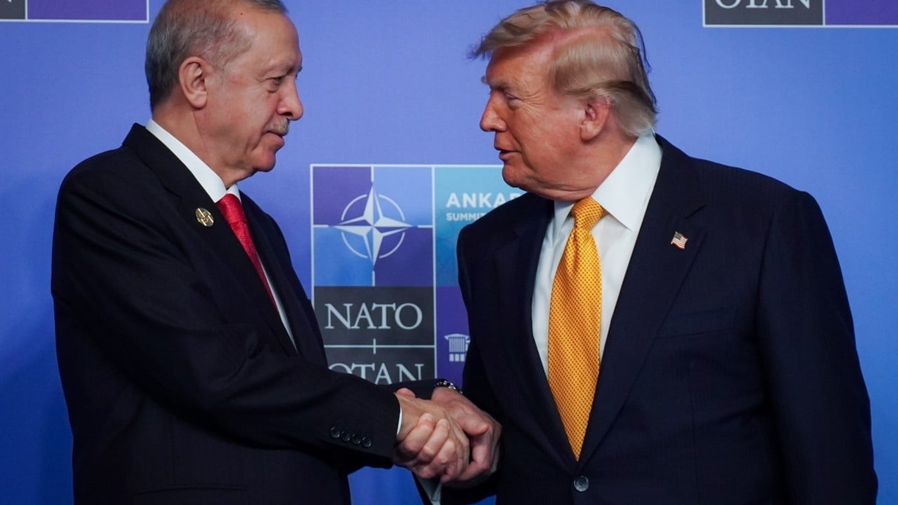 Foto - 47 yıl sonra iyi haber! Trump'ın kararı o kadar sevindirdi ki mektubuyla poz verdiler