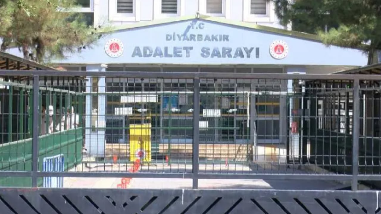 Foto - 5 bin lira için yanlış kişiyi vurdular! 2 çocuğa hapis cezası!