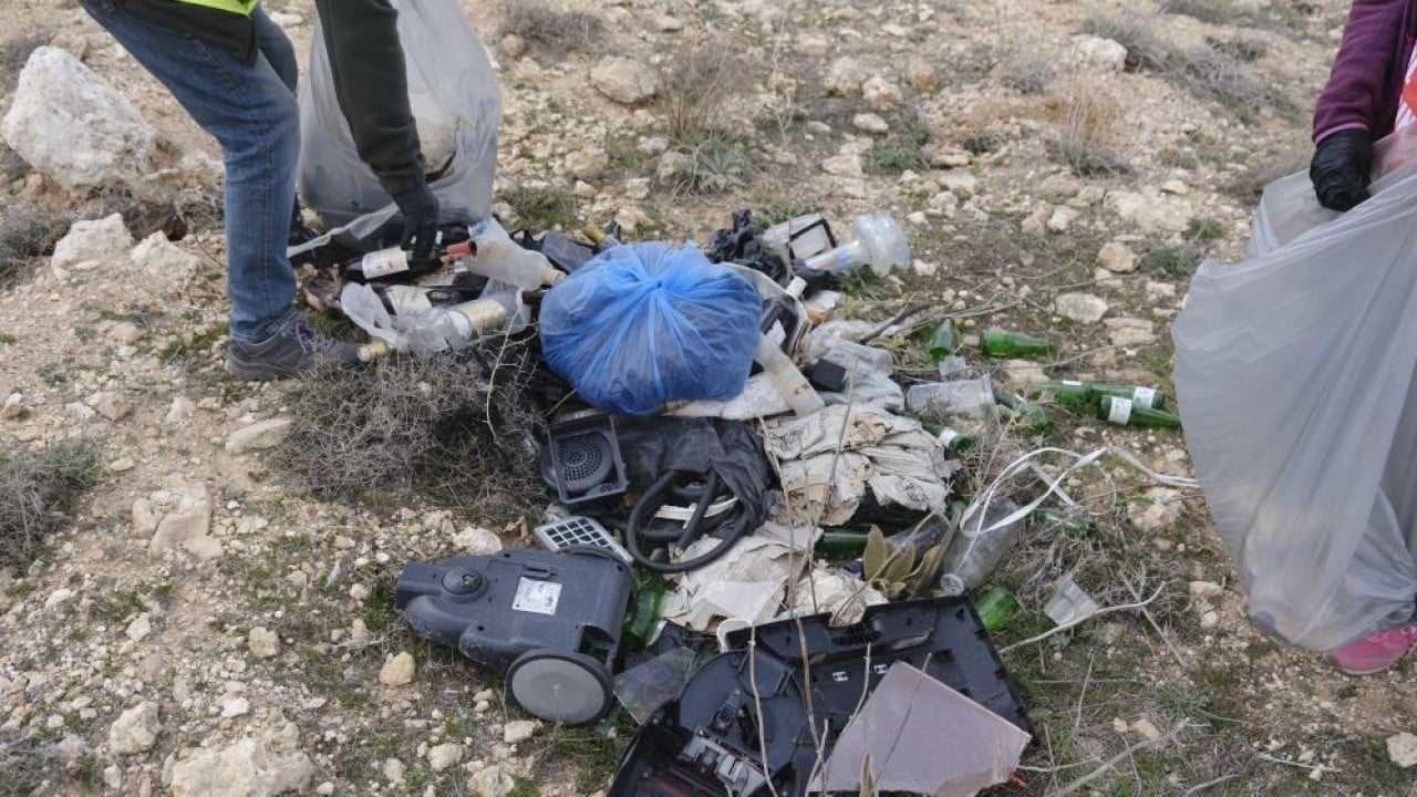 Foto - 5 dakika içerisinde 200 kilo çöp Bugün temizleyip yarın nefes alacaklar