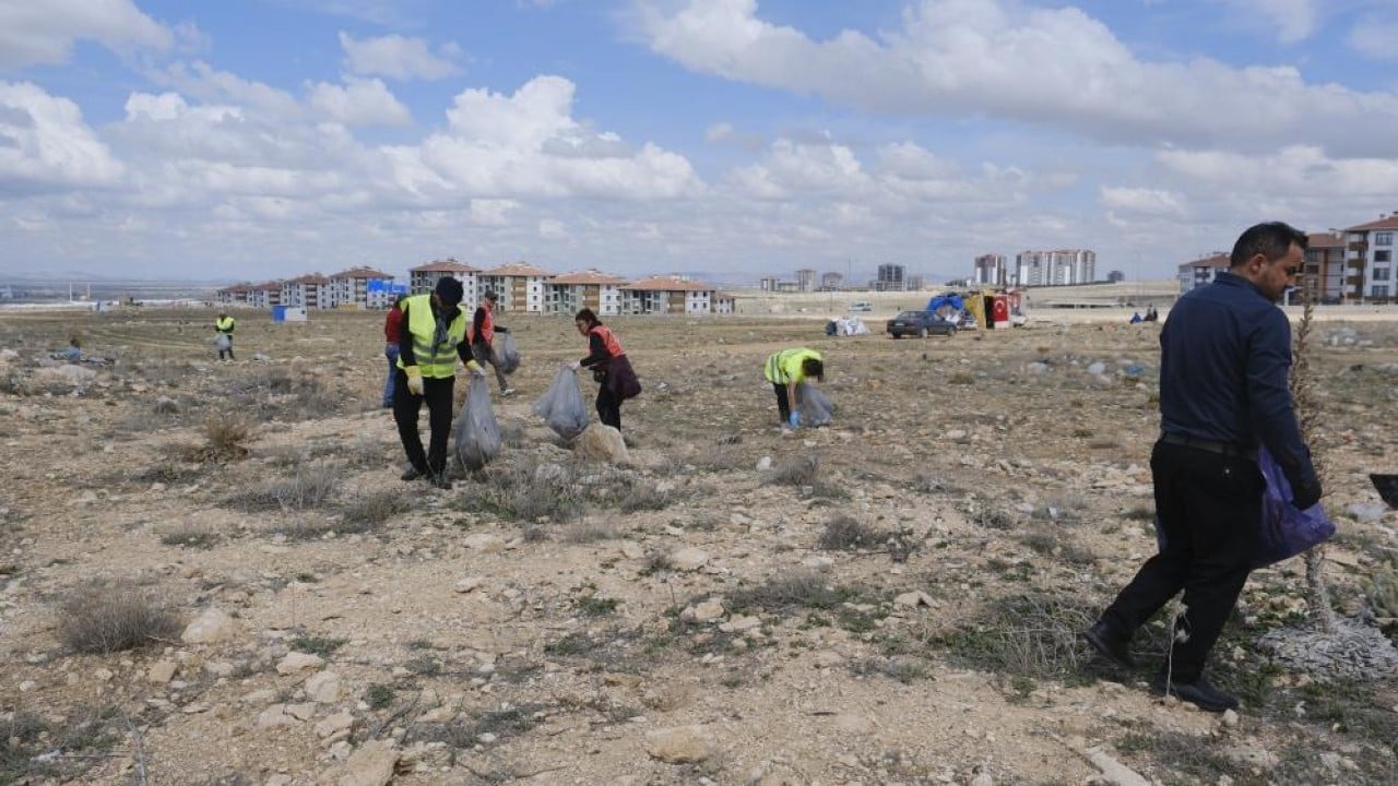 Foto - 5 dakika içerisinde 200 kilo çöp Bugün temizleyip yarın nefes alacaklar