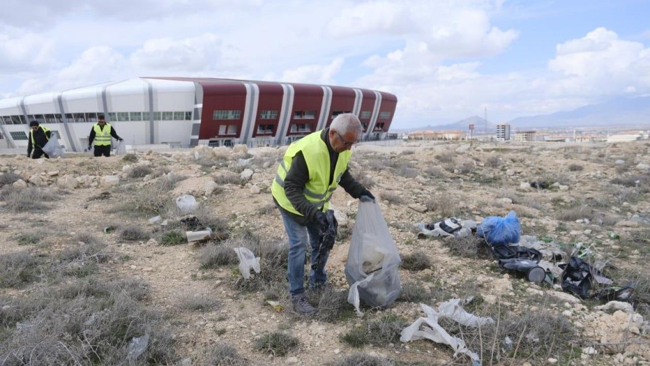 Foto - 5 dakika içerisinde 200 kilo çöp Bugün temizleyip yarın nefes alacaklar