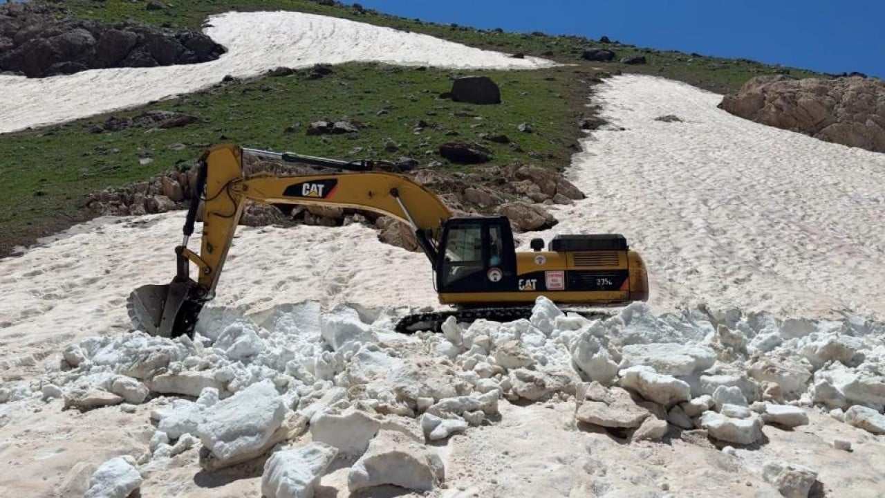 Foto - 5 metrelik dev kar tünellerini gezi parkuru oldu