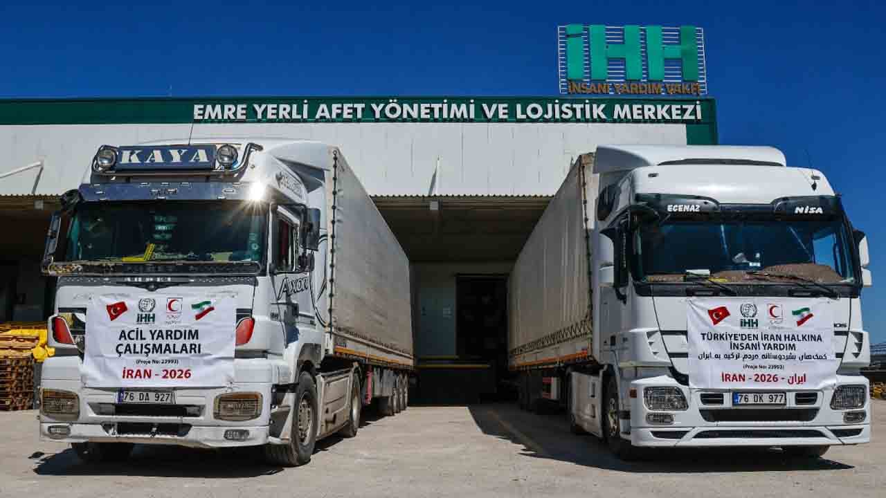 5 tır yolda: Türkiye’den İran’a insani yardım 