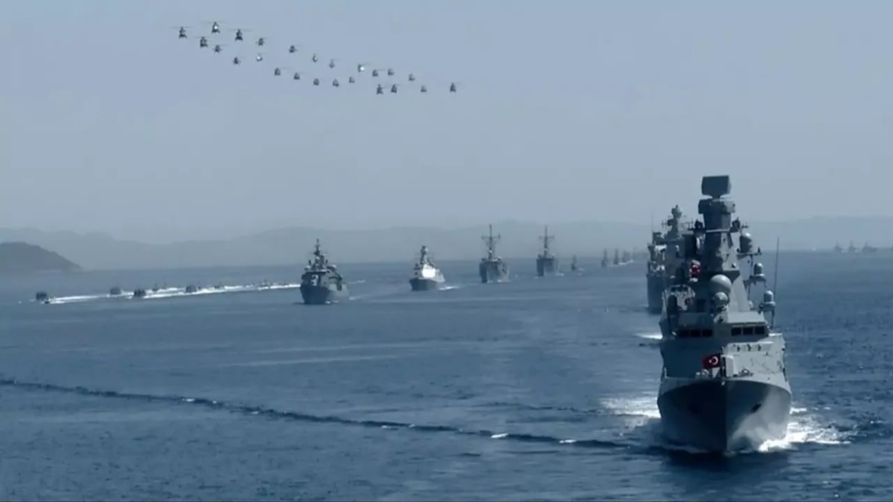 Foto - 5 ülke bir oldu! Türkiye'ye karşı savaş gemisi yığacaklar