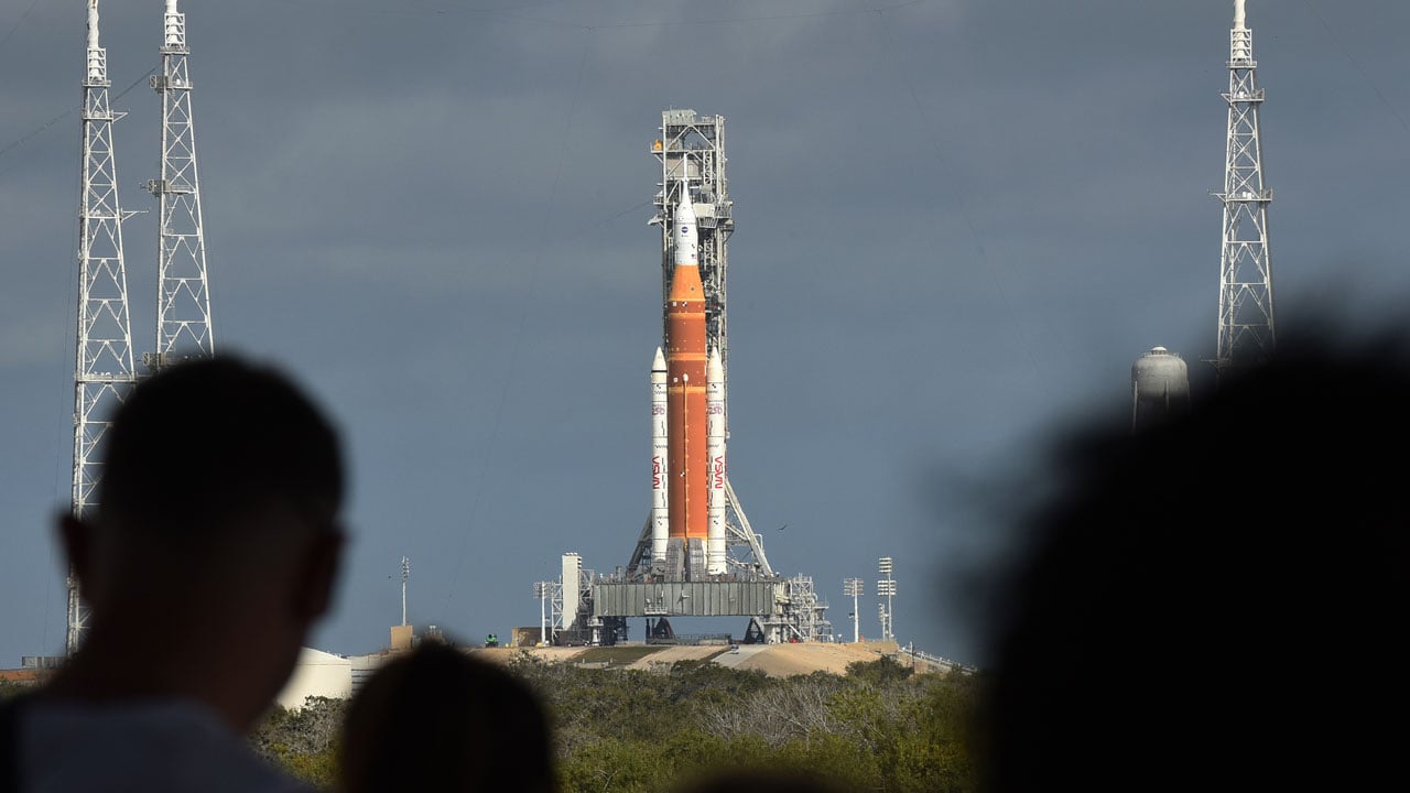 Foto - 50 yıl sonra bir ilk! NASA, Ay uçuşu için düğmeye bastı