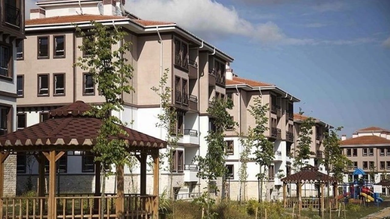 Foto - 500 bin konut projesinde yeni şart! Evlerin yapılacağı ilçeler açıklandı