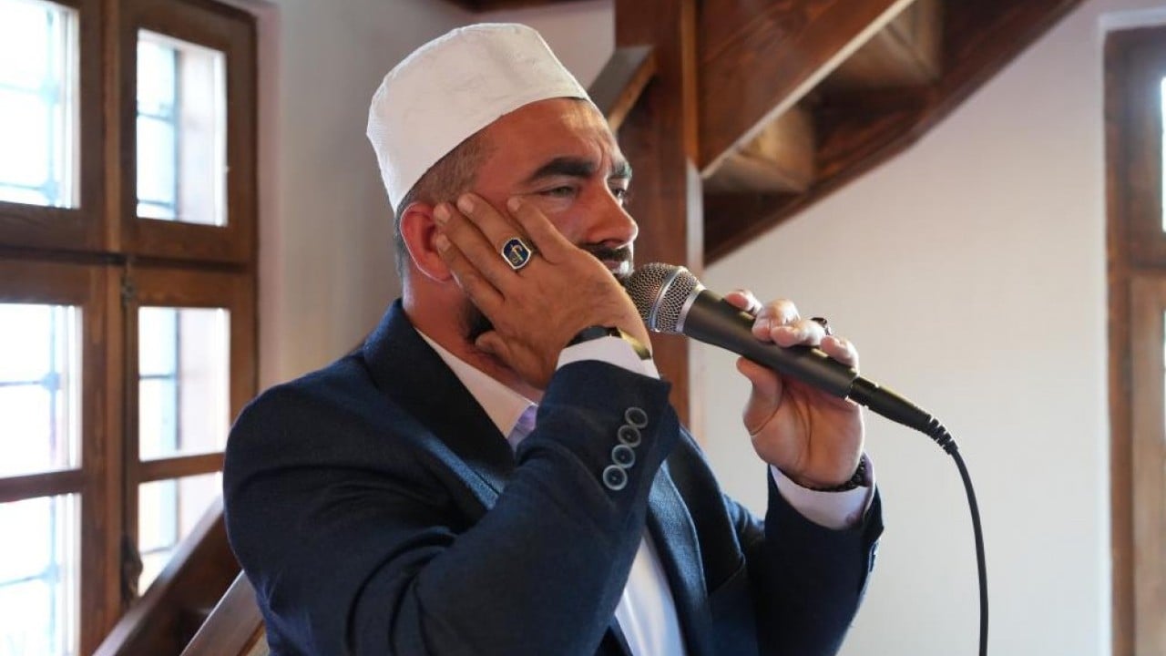 Foto - 500 yıllık tarihi cami Cuma namazı ile cemaatine kavuştu