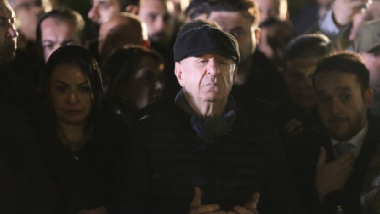 Foto - 6 Şubat felaketinin yıl dönümünde 11 ilde sessiz anma