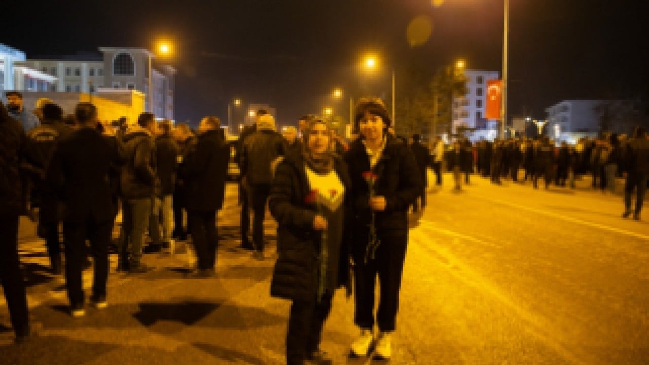 Foto - 6 Şubat felaketinin yıl dönümünde 11 ilde sessiz anma