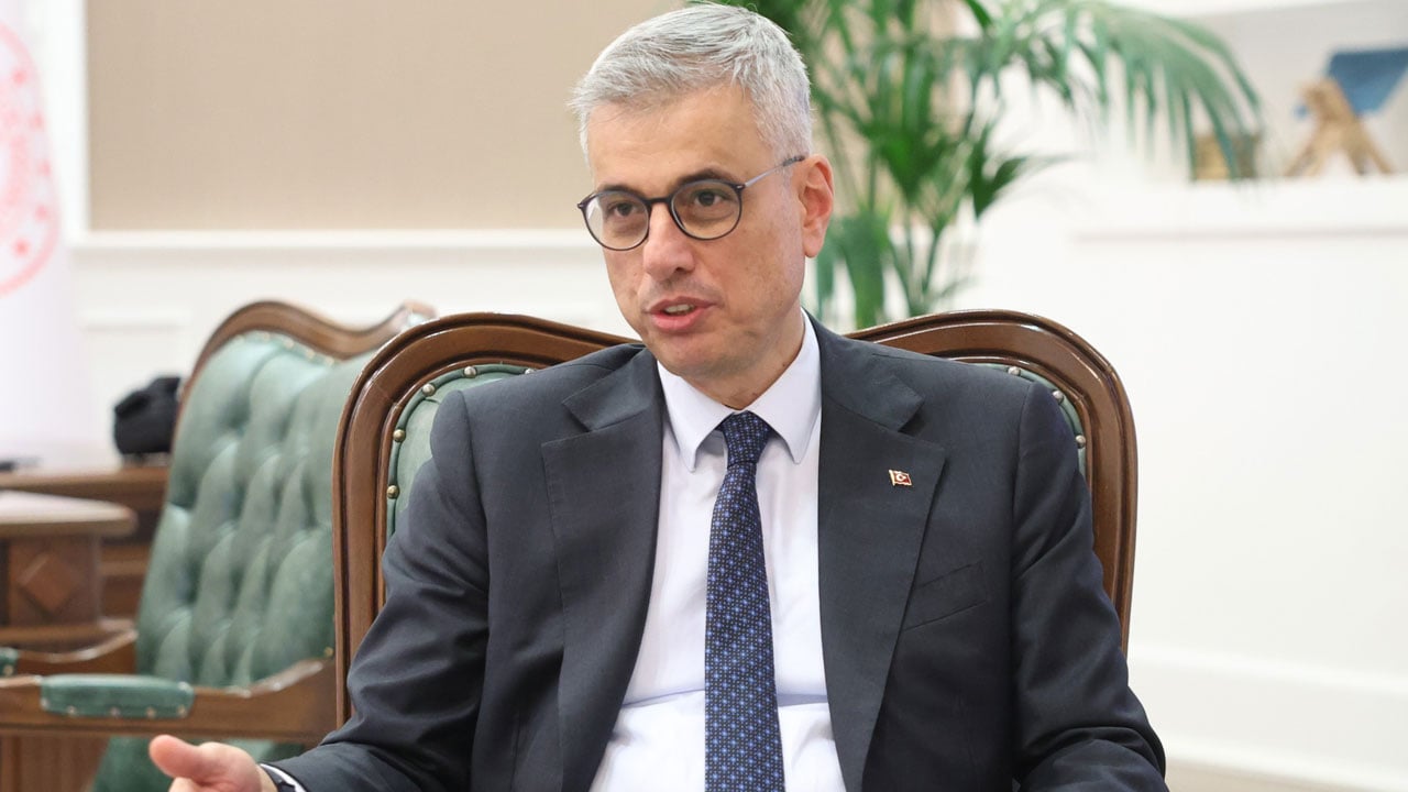 Foto - 6 yaşındaki "sağlık elçisi" dedesine sigarayı bıraktırdı! Sağlık Bakanlığında anlamlı buluşma