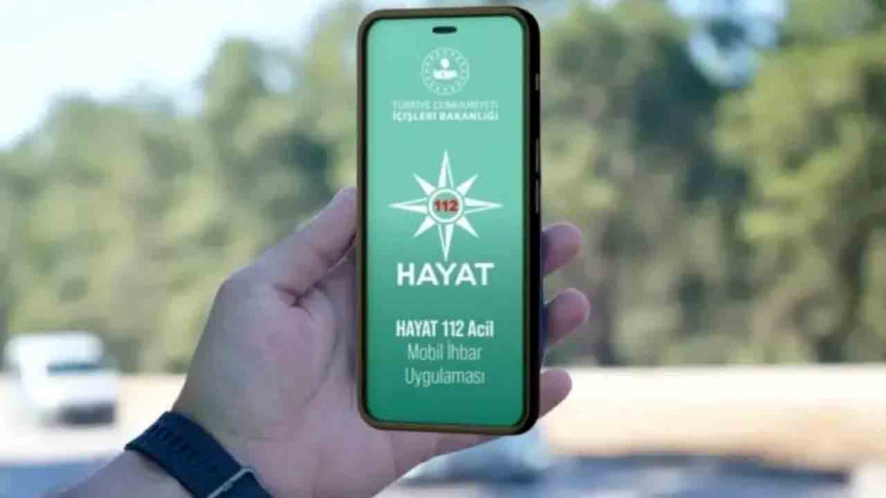 600 bin kişi telefonuna indirdi: ‘HAYAT’ta hayat var