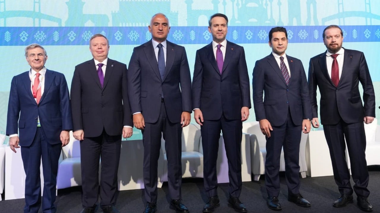 Foto - 62 milyon ziyaretçi, 61 milyar dolar gelir: Türkiye turizmde gaza bastı