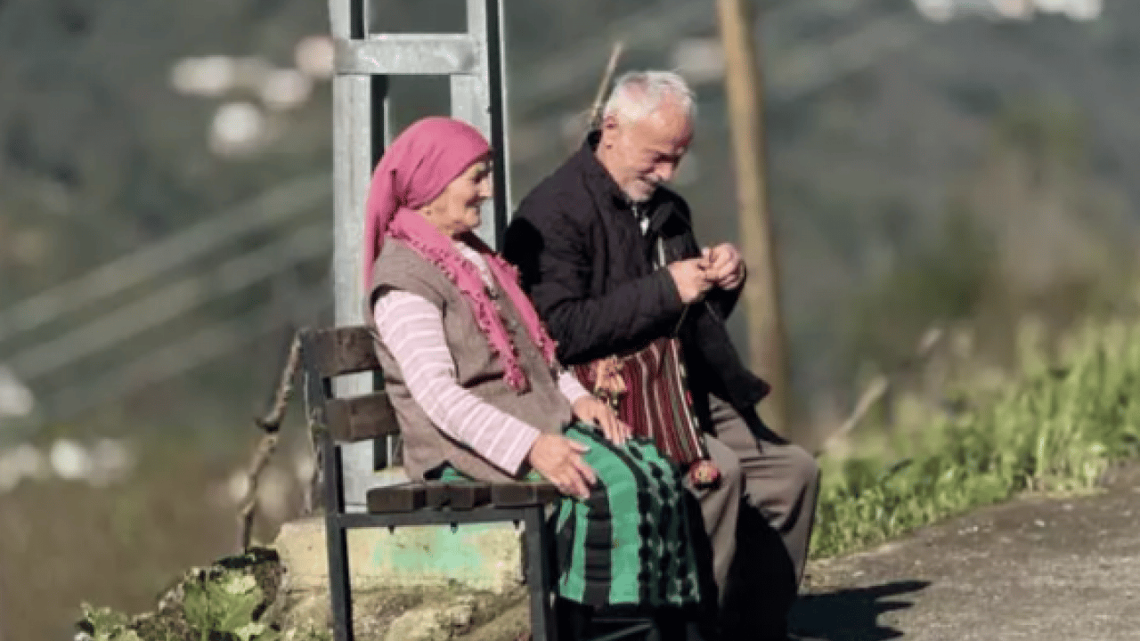 Foto - 64 yıldır bu işi yapıyor: Çiftini 2 bin TL'den satıyor!