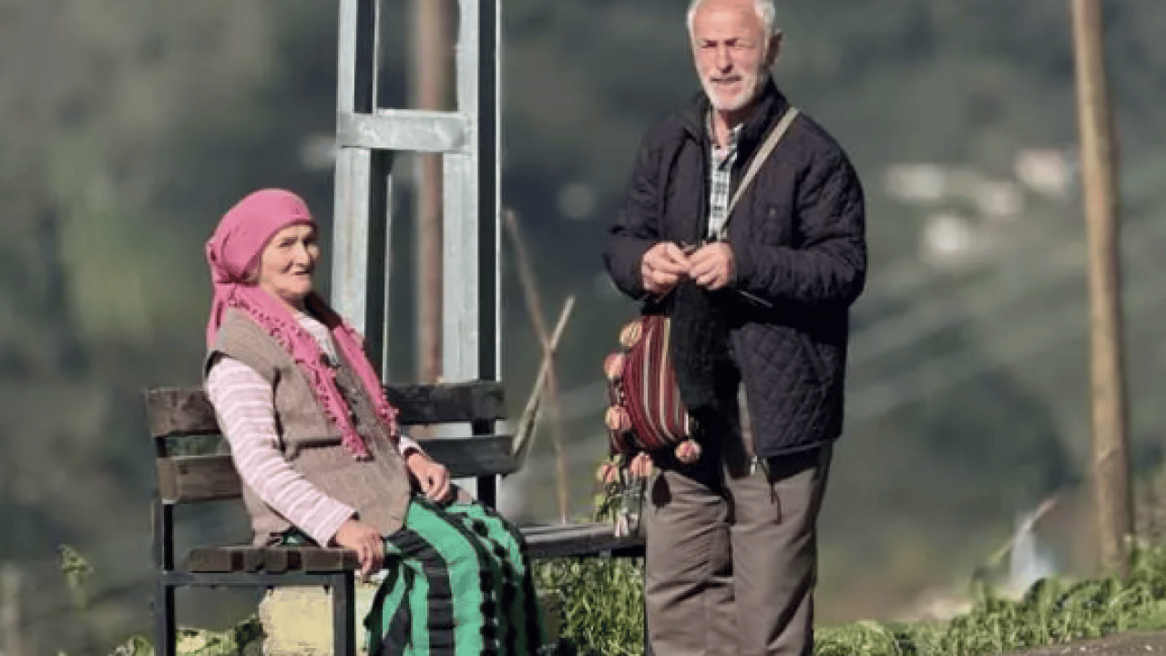 Foto - 64 yıldır bu işi yapıyor: Çiftini 2 bin TL'den satıyor!