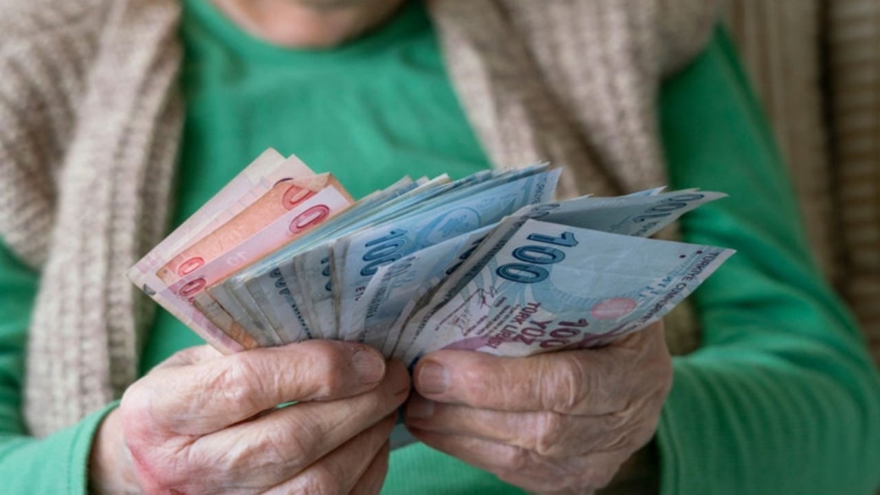 Foto - "650 bin kişinin emekliliği iptal edildi" iddiası "Eyvah" dedirtmişti! SGK’dan flaş açıklama geldi