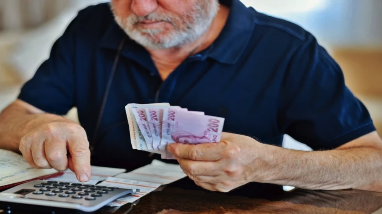 Foto - "650 bin kişinin emekliliği iptal edildi" iddiası "Eyvah" dedirtmişti! SGK’dan flaş açıklama geldi