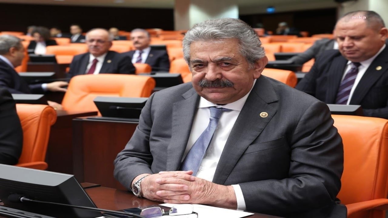 Foto - 7 CHP’li başkanın yargılanmasına dakikalar kala MHP’den çok konuşulacak çıkış