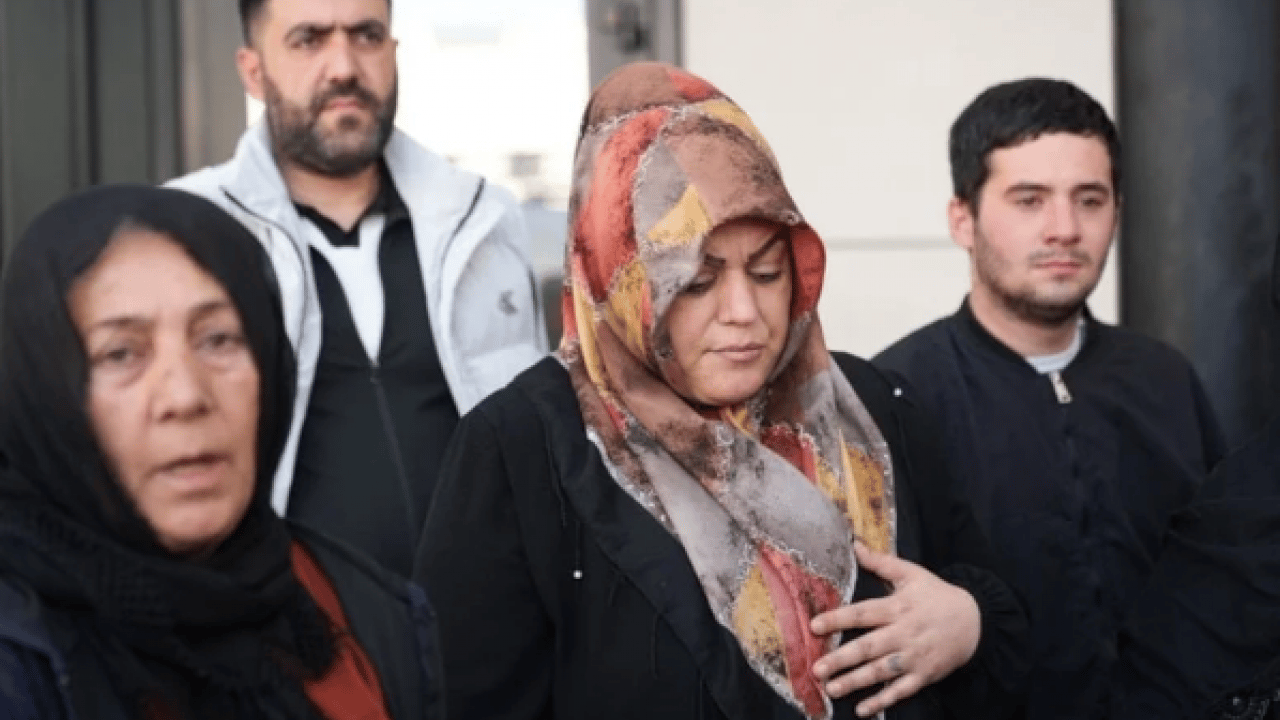 Foto - 70 bin liralık burun ameliyatı ölümle bitti! Sapa sağlam girdi, cenazesi çıktı