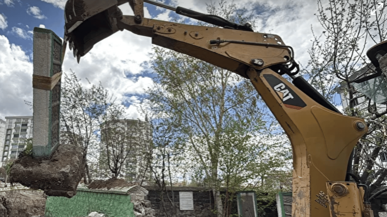 Foto - 700 yıllık mezarlıkta usulsüz kazı skandalı! Çalışmalar apar topar durduruldu