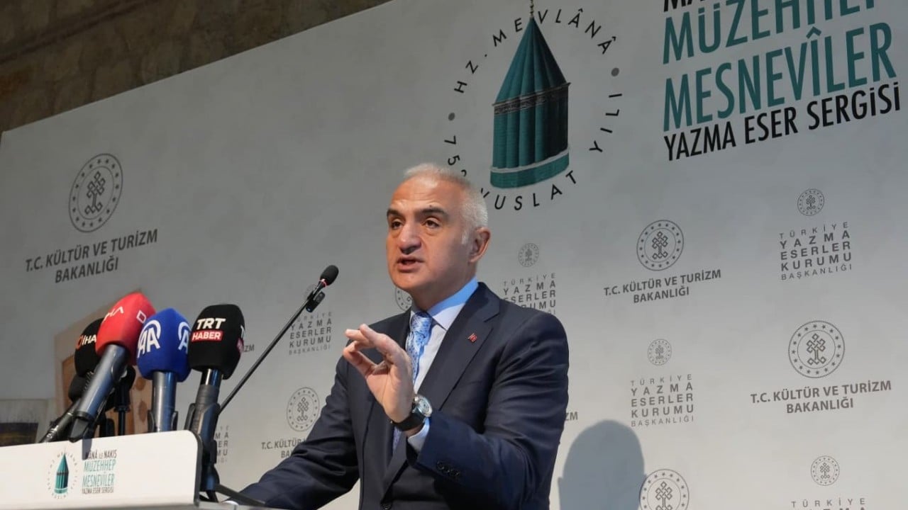 Foto - 700 yıllık Yazma Eserler İstanbul'da bir araya geldi... 70 cilt Mesnevi ilk kez bir arada