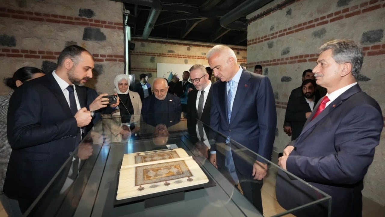 Foto - 700 yıllık Yazma Eserler İstanbul'da bir araya geldi... 70 cilt Mesnevi ilk kez bir arada