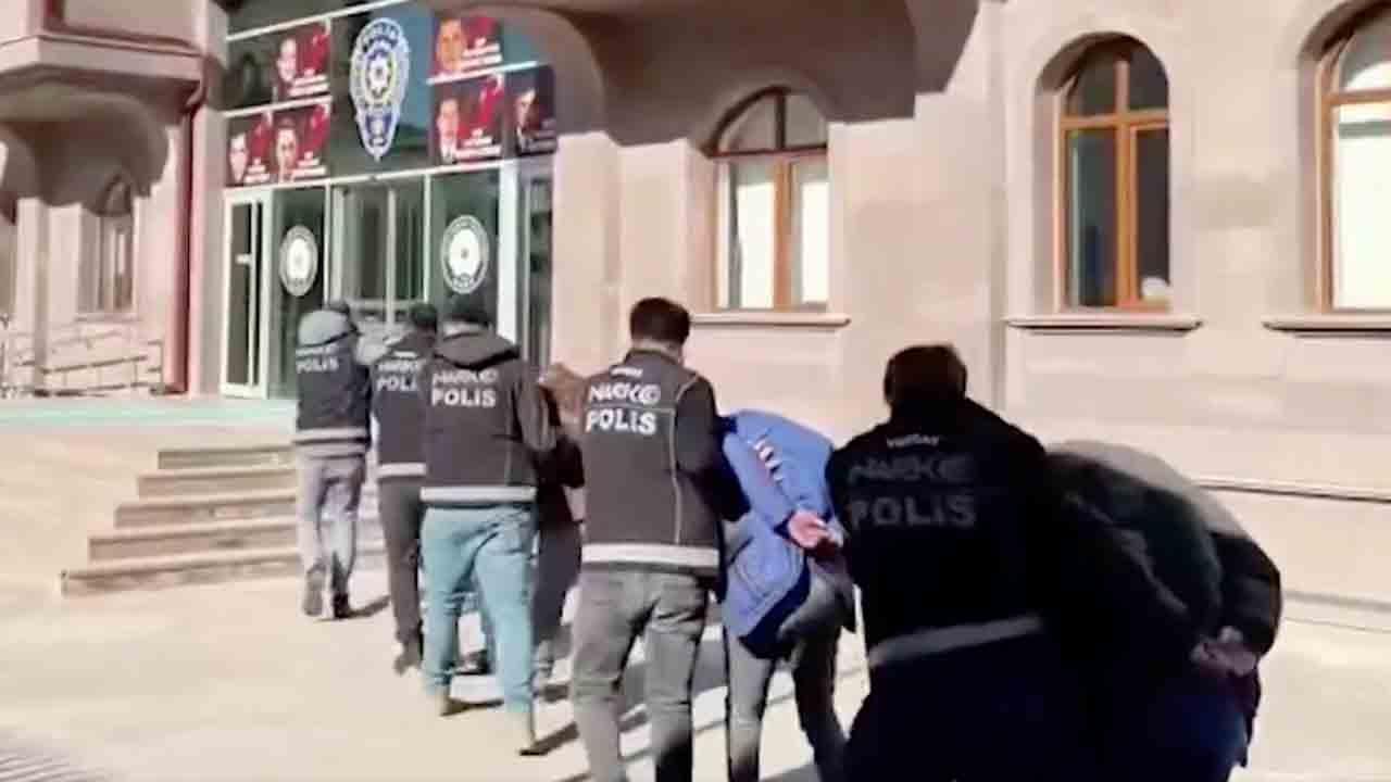 Foto - 71 ilde dev operasyon: Tonlarca uyuşturucu ele geçirildi