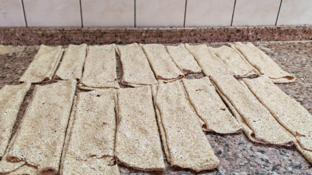 Foto - 75 yıllık Ramazan mirası: Demirci’nin ‘susamlı helvası’ tezgahlarda