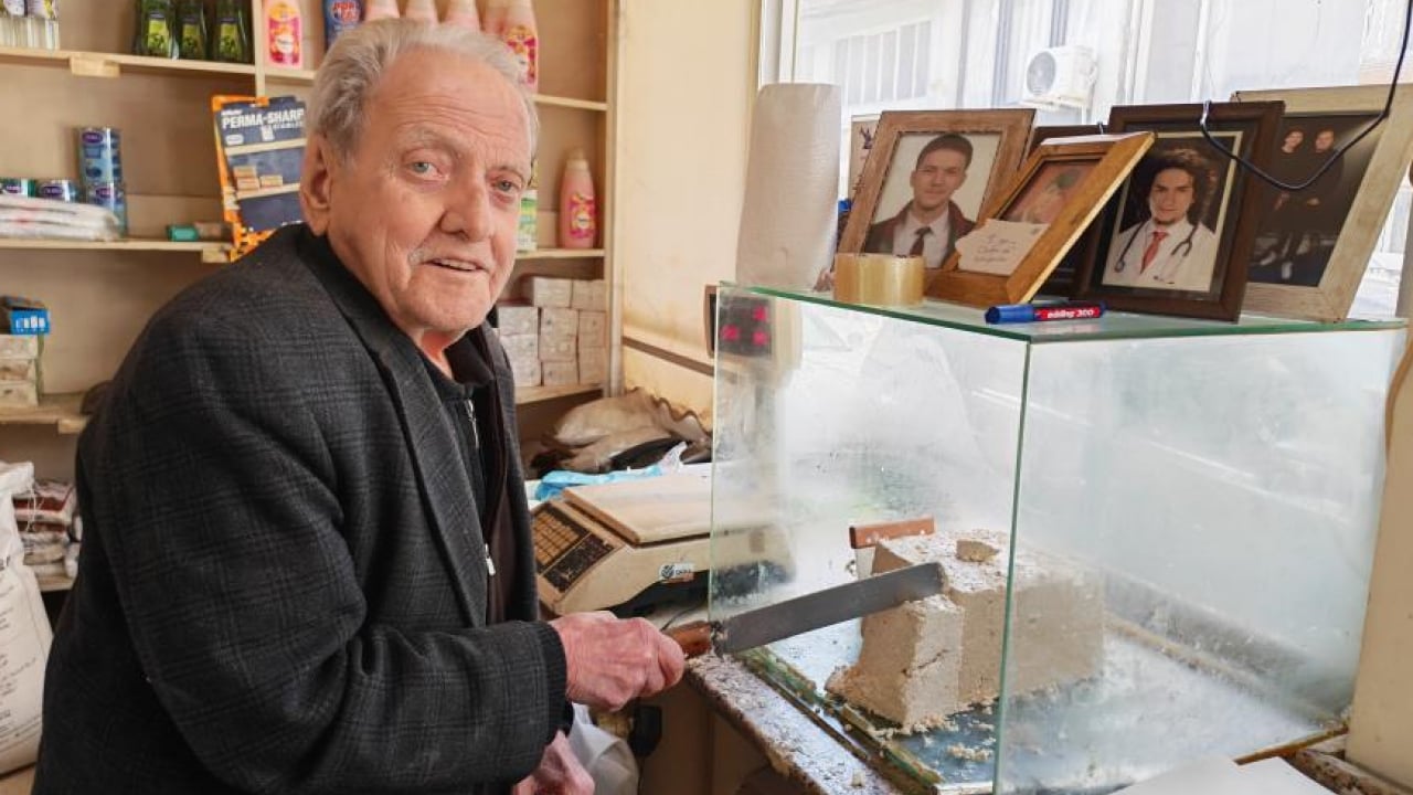 Foto - 75 yıllık Ramazan mirası: Demirci’nin ‘susamlı helvası’ tezgahlarda