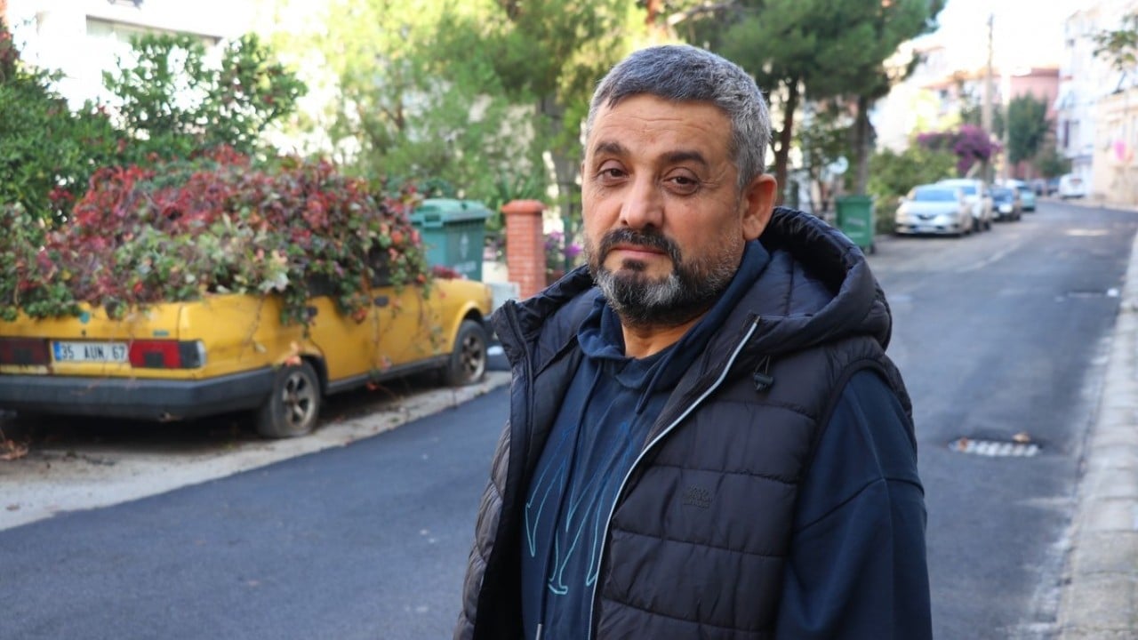 Foto - 8 yıldır park halindeydi! İşte sarmaşıklı otomobilin hikâyesi…