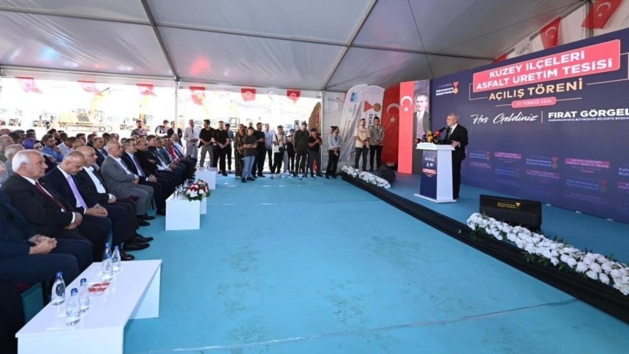 Foto - 800 milyon TL’lik dev yatırım hizmette! Asfalt yollarla bölge ihya olacak