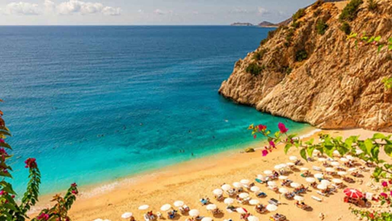 Foto - 910 lirayı duyan İngilizler işi gücü bırakıp Türkiye'ye gelmeye başladı! Herkes tam anlamıyla şaşkın