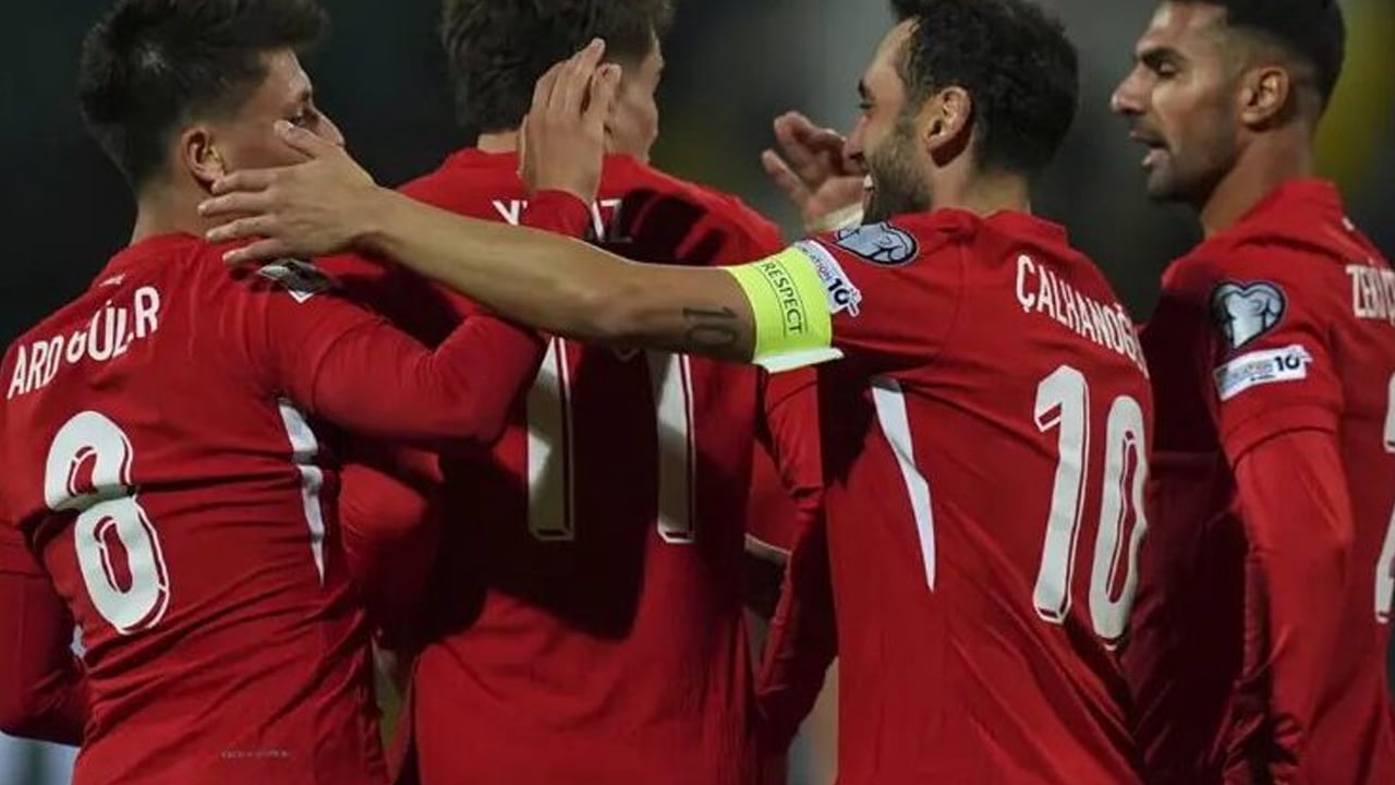 Foto - A Milli Futbol Takımı'na büyük destek: Bursa’da Milli maç heyecan! Türkiye Bulgaristan'la karşı karşıya