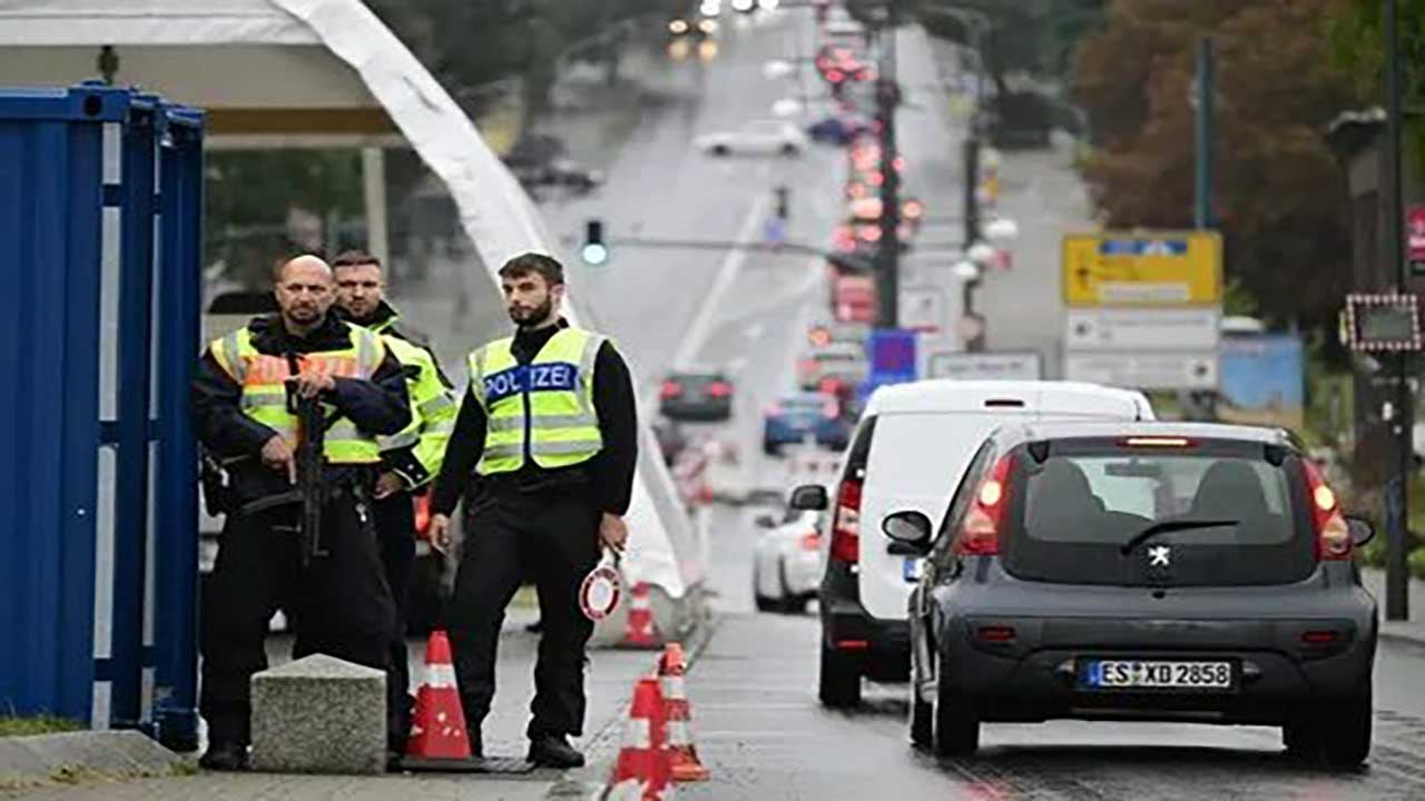 Foto - AB, Berlin’in tek taraflı sınır barikatlarına karşı harekete geçti! İç sınır kontrollerini derhal kaldırın!