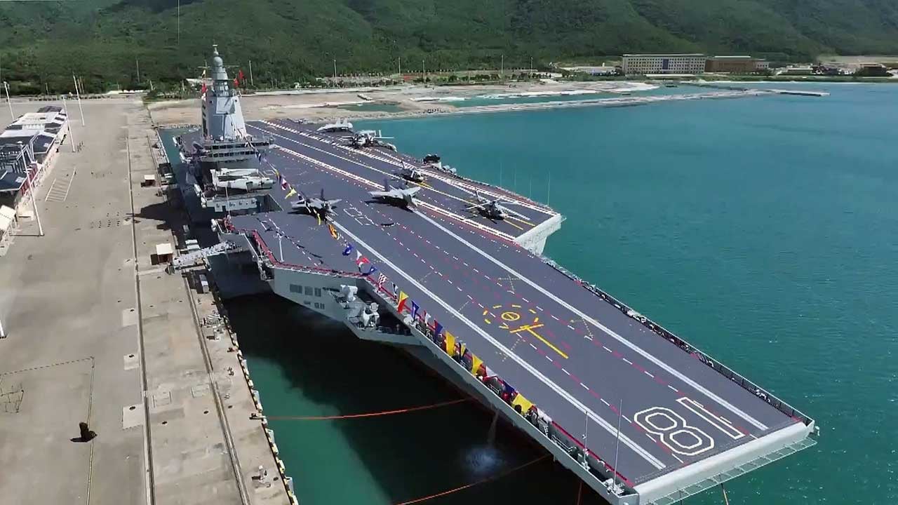 Foto - ABD gemilerine rakip olarak görülüyor! Çin'in yeni süper uçak gemisi kusurlu mu?