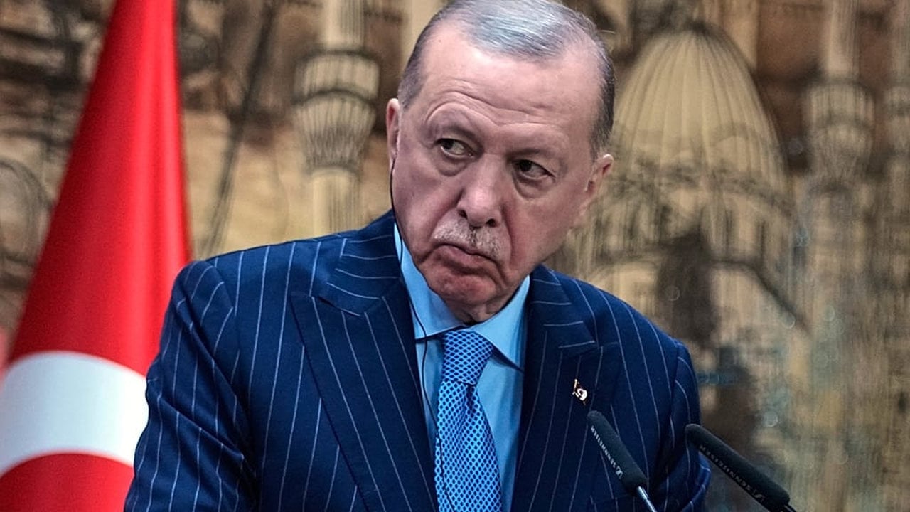 Foto - ABD gidiyor, Türkiye sahaya iniyor! Erdoğan ipleri eline aldı, İHA’dan savaş gemisine ihracatı patlattık