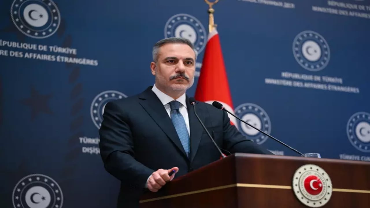 Foto - ABD-İran gerginliğinde Türkiye’den kritik hamle! Bütün dünya, gündem olan gelişmeyi "Tesadüf değil" diyerek duyurdu