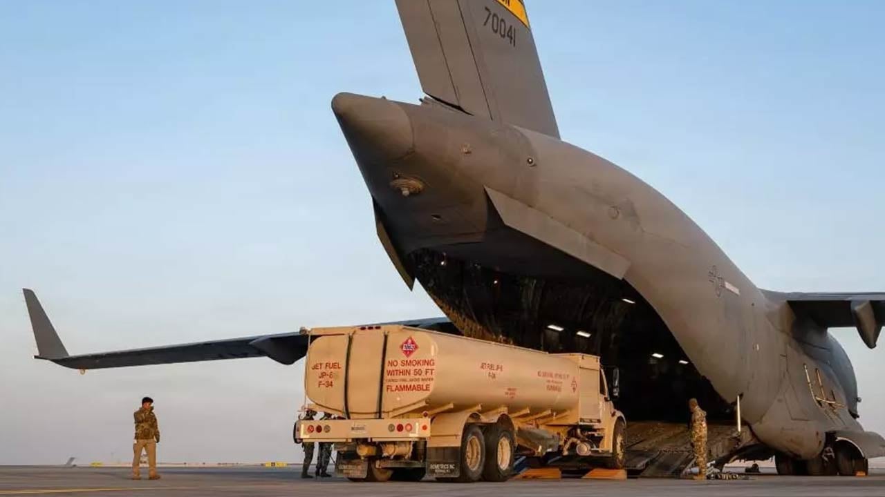 Foto - ABD savaş uçakları bölgeye geliyor! İran’dan hava birliklerine acil çağrı!