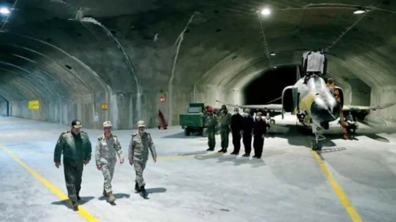 Foto - ABD savaş uçakları bölgeye geliyor! İran’dan hava birliklerine acil çağrı!