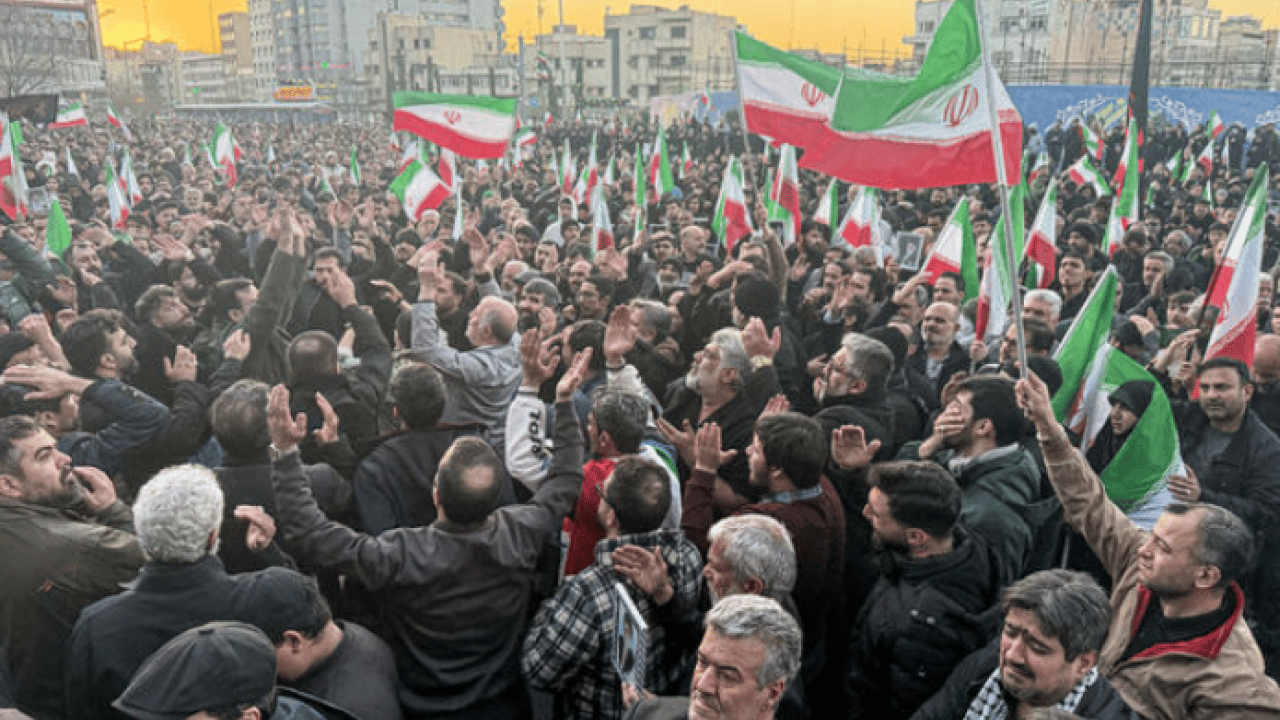 Foto - ABD ve İsrail bu direnci yıkabilecek mi? Bu kalabalık, dans eden birkaç sekülere benzemez!
