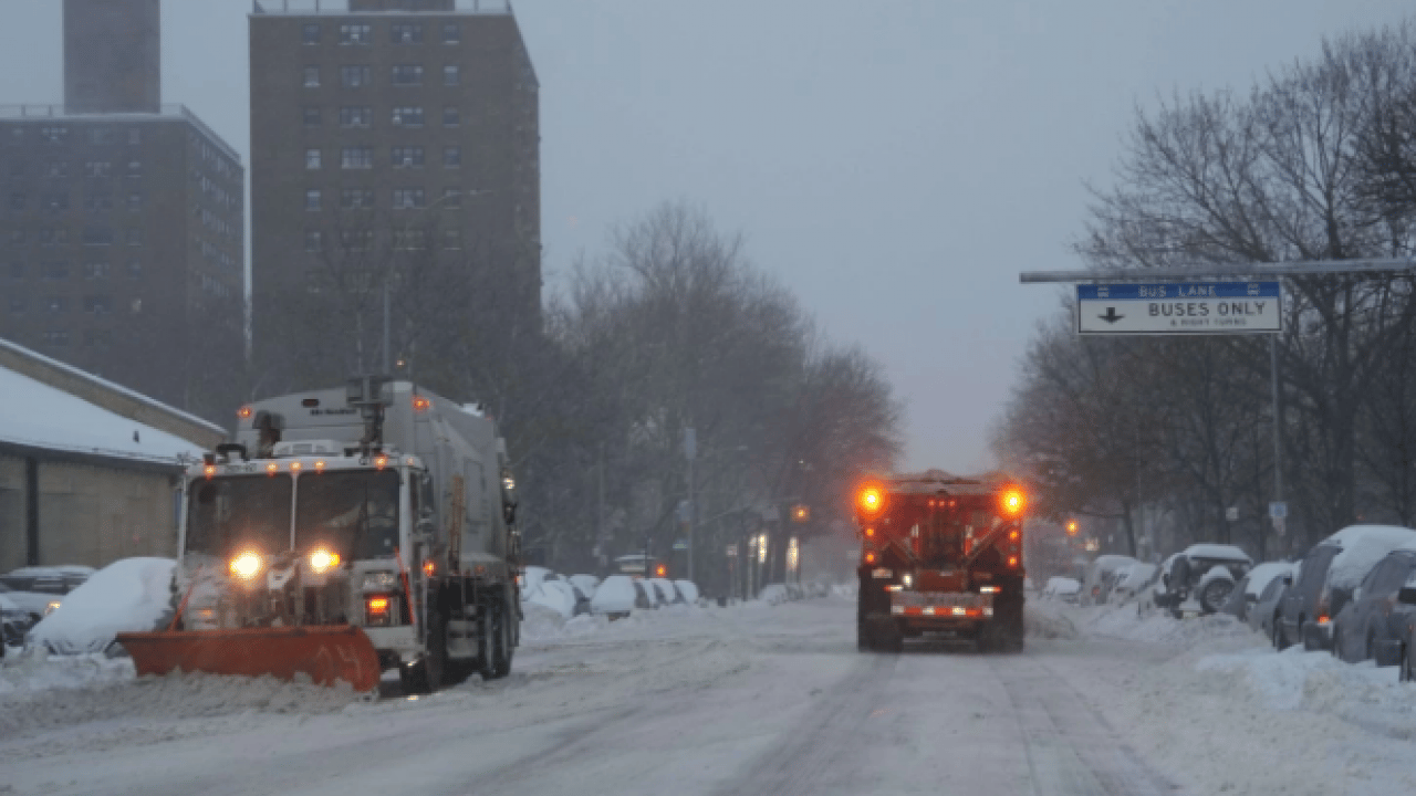 Foto - ABD’de kar fırtınası hayatı felç etti! Uçuşlar iptal edildi şehir karanlığa büründü