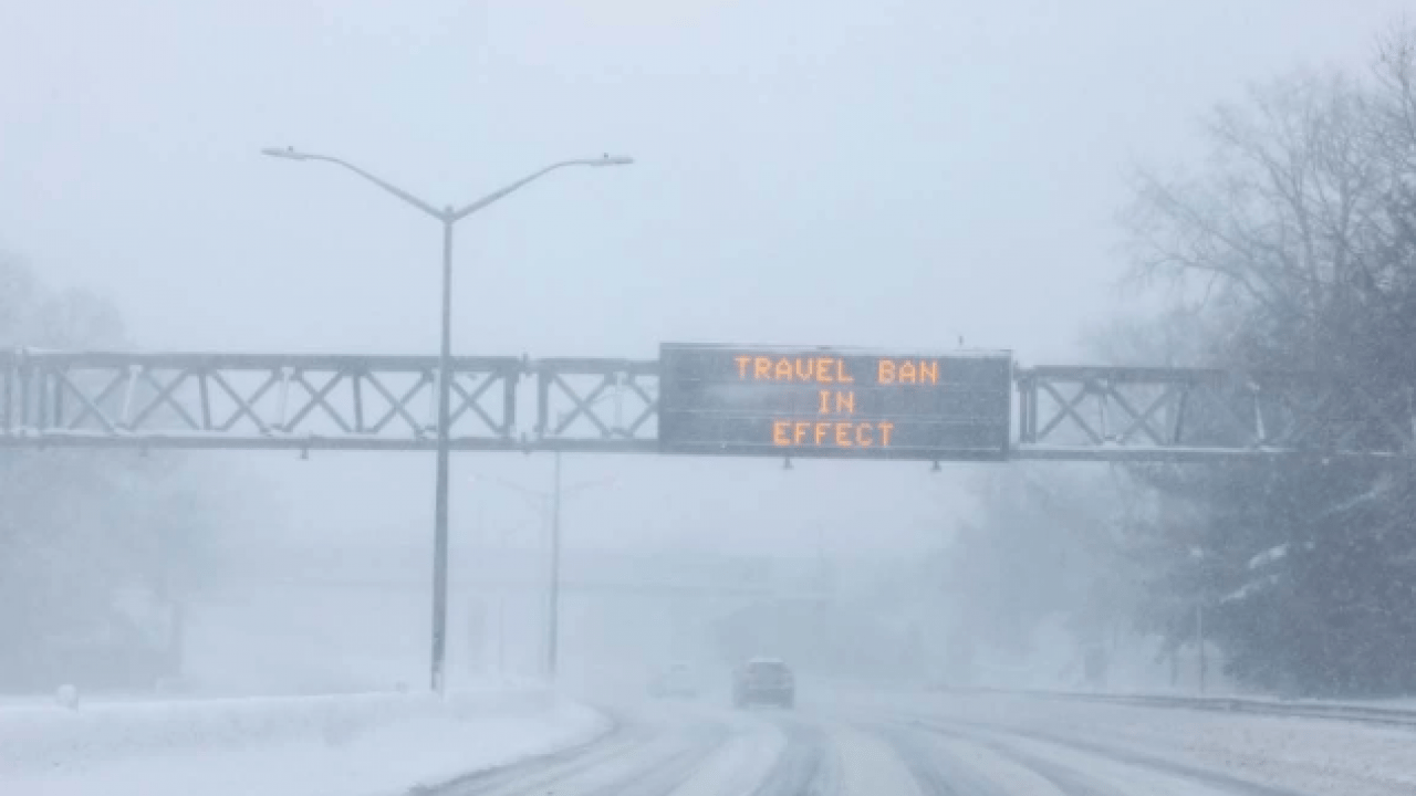 Foto - ABD’de kar fırtınası sürüyor! Kar kalınlığı 94 santimi buldu! 5 binden fazla uçuş iptal