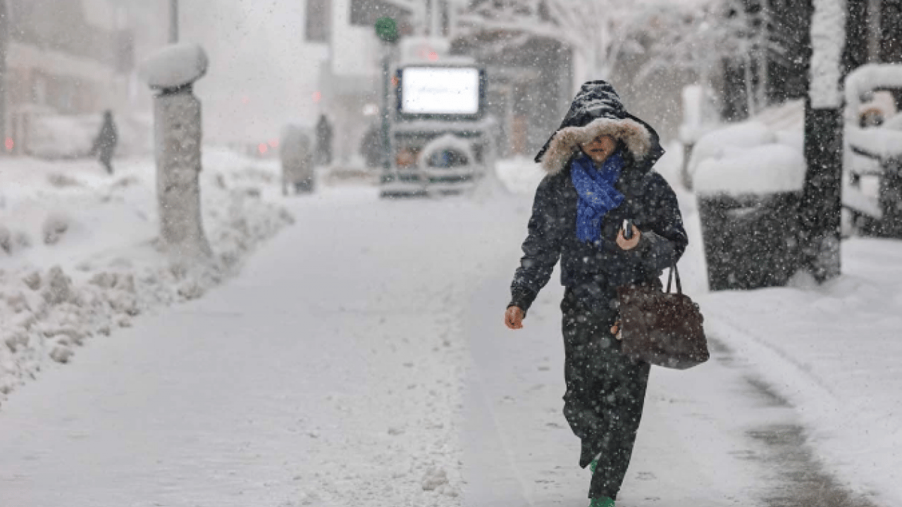 Foto - ABD’de kar fırtınası sürüyor! Kar kalınlığı 94 santimi buldu! 5 binden fazla uçuş iptal