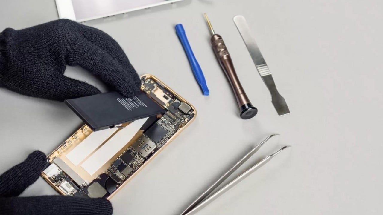 Foto - AB’den akıllı telefon kararı! Değişimi kullanıcıya bırakıyor