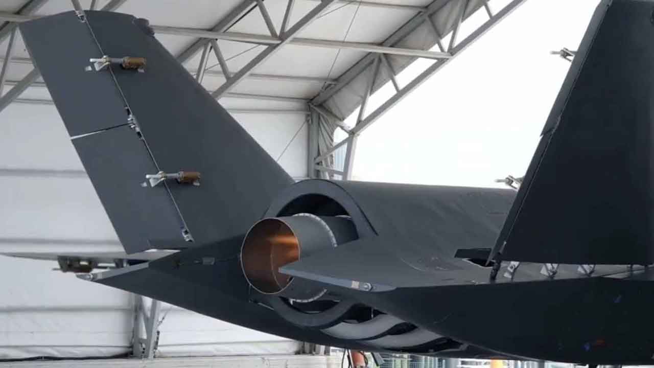 Foto - ABD'li eski savaş pilotu Bayraktar Kızılelma'yı analiz ederken o özellik karşısında şaştı kaldı