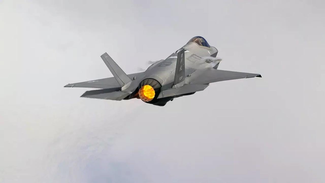 Foto - ABD'li uzman yerden yere vurdu! Lobilere aldırmayıp F-35'i gömdü