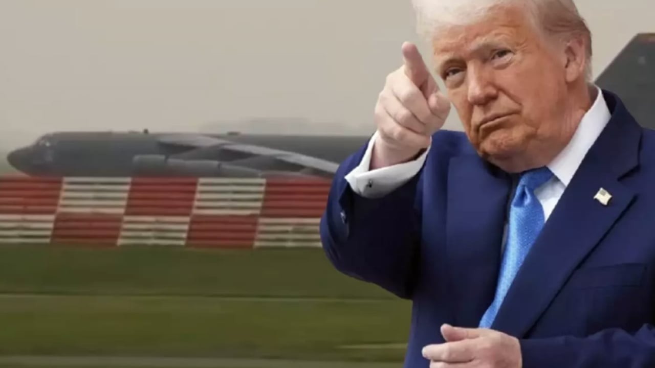 Foto - ABD'nin B-52 bombardıman uçakları İngiltere'deki RAF Fairford üssünde...