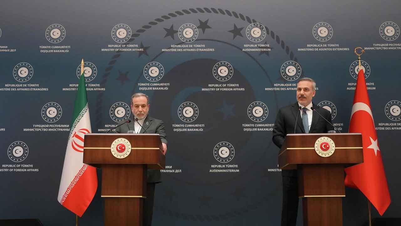 Foto - ABD'nin vurmakla tehdit ettiği Müslüman ülke büyük uranyum rezervini Türkiye'ye teslim etmeyi planlıyor